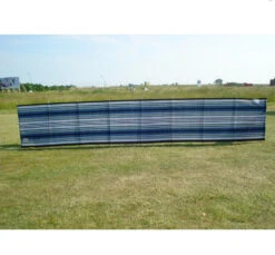 Blue Diamond’s Traditional Windbreaks 9 Pole Navy / Burgundy