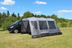 Cayman Curl XLE F/G Low Drive Away Awning -Camping Discounter CaymanCurlXLE2
