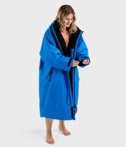 Dryrobe Advance Long Sleeve Cobalt Blue - RECYCLED -Camping Discounter Cobalt Blue 6 2024x2024 d4e6f5dd bd8d 4588 a00f 249b0eb25020