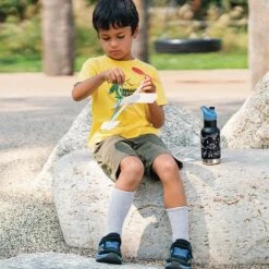 Klean Kanteen Insulated Kid Classic (355ml) - Unicorn Leap -Camping Discounter K12KVCPPS PD boys waterbottle airplane raphics lifestyle 8afa854a f37c 48e0 a7ce 2ec26f115258