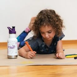 Klean Kanteen Insulated Kid Classic (355ml) - Unicorn Leap -Camping Discounter K12KVCPPS UL girls insulated bottle coloring lifestyle c29b00db 6103 49af ae3c ebf979e70602