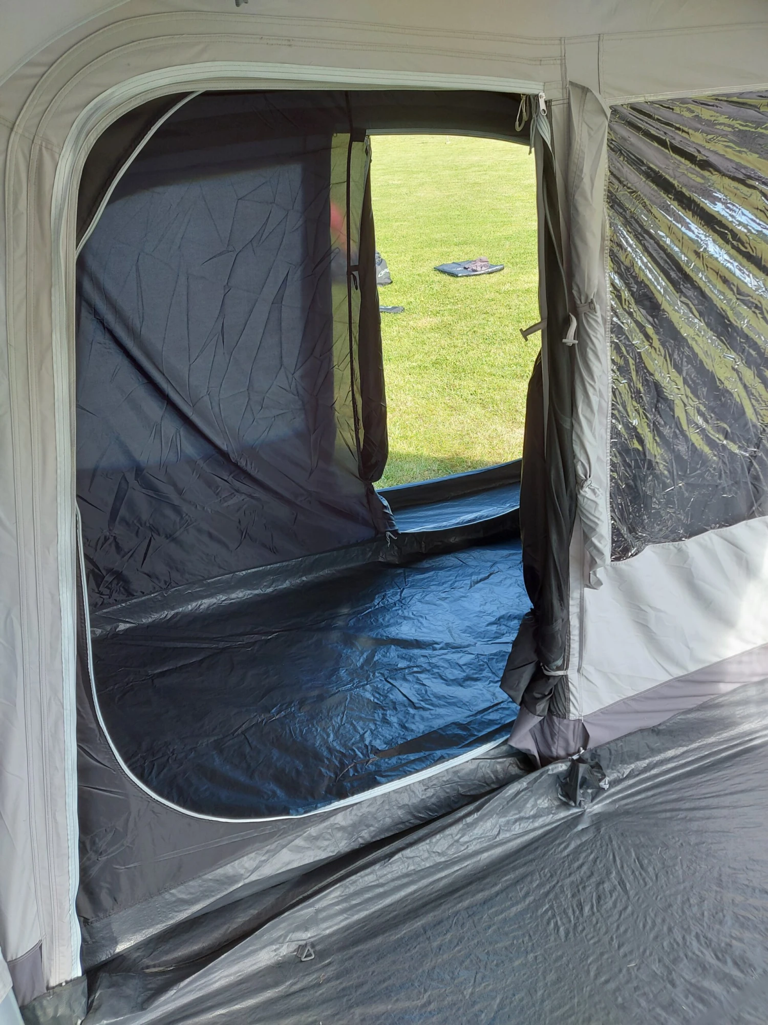 Outdoor Revolution Cayman Cacos Air SL Low Drive Away Awning 13 Outdoor Revolution Cayman Cacos Air SL Low Drive Away Awning - Image 13