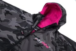 Dryrobe Advance Long Sleeve Black Camouflage Pink - RECYCLED -Camping Discounter Zoomed copy 2 resize 2024x2024 6218c118 688f 422d 85a3 d895ead6bd1f
