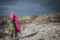 Dryrobe Advance Long Sleeve Camouflage Pink - RECYCLED -Camping Discounter camo pink lifestyle 2024x2024 84278ec1 1635 47e1 84af d873e5d5c158